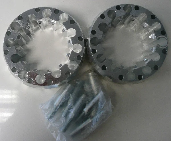 PAIRE D ELARGISSEURS ARRIERE DOUBLE PERCAGE +45mm Bestseller