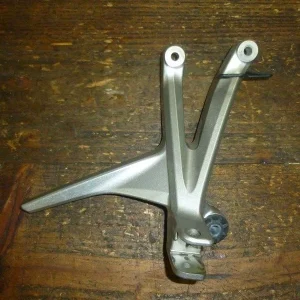 Platine arrière droite Honda VFR 1200 FA 2010-2011 Kihagyhatatlan ajánlat