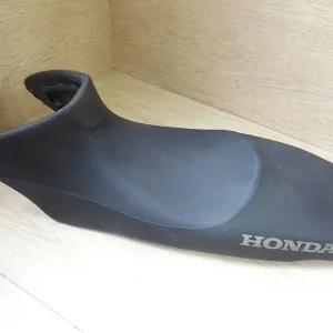 Vedd meg online Selle Honda 125 XLV Varadero type JC32A 2001/2006